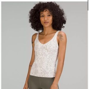 Lululemon Align Tank Waist Length. Size 8.  NWOT